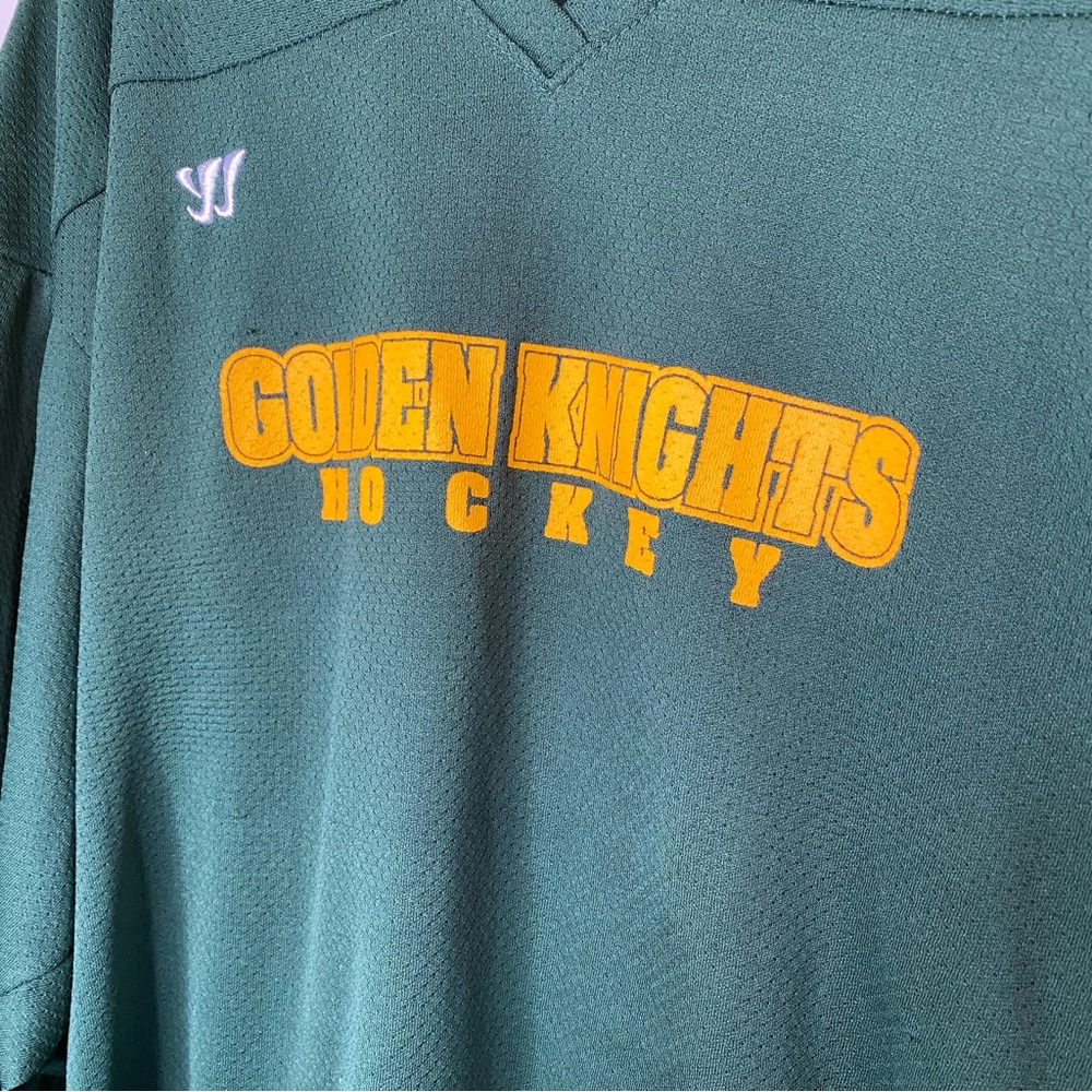 Clarkson University Golden Knights Hockey Jersey Size Medium - Picture 3 of 6